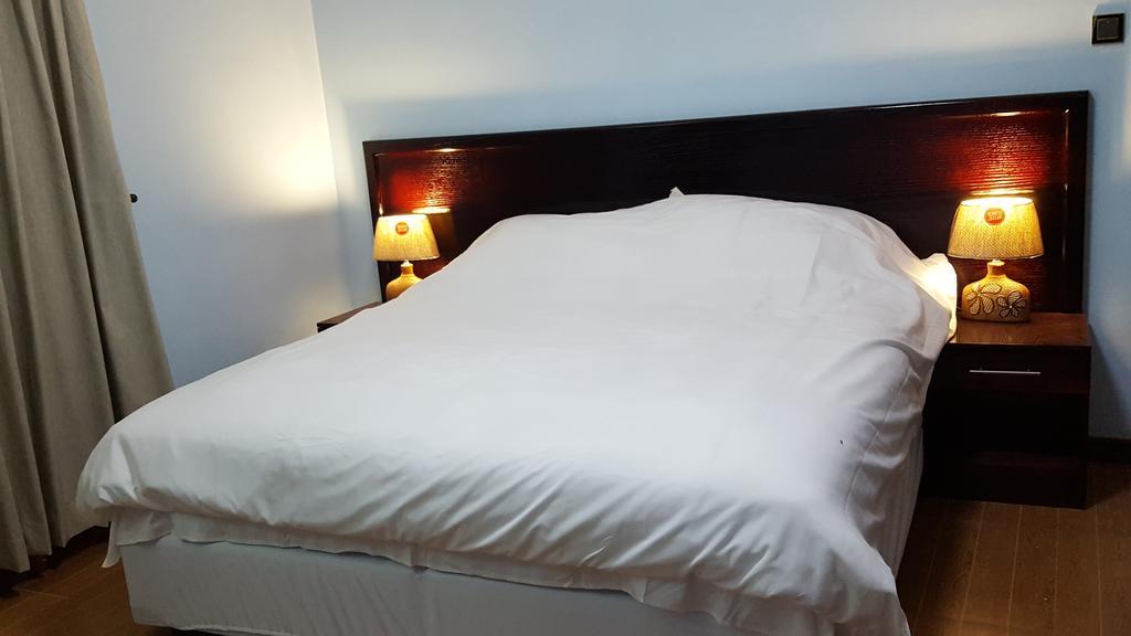 White City Inn Gaborone Ngoại thất bức ảnh