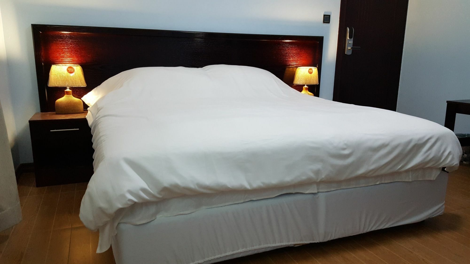 White City Inn Gaborone Ngoại thất bức ảnh