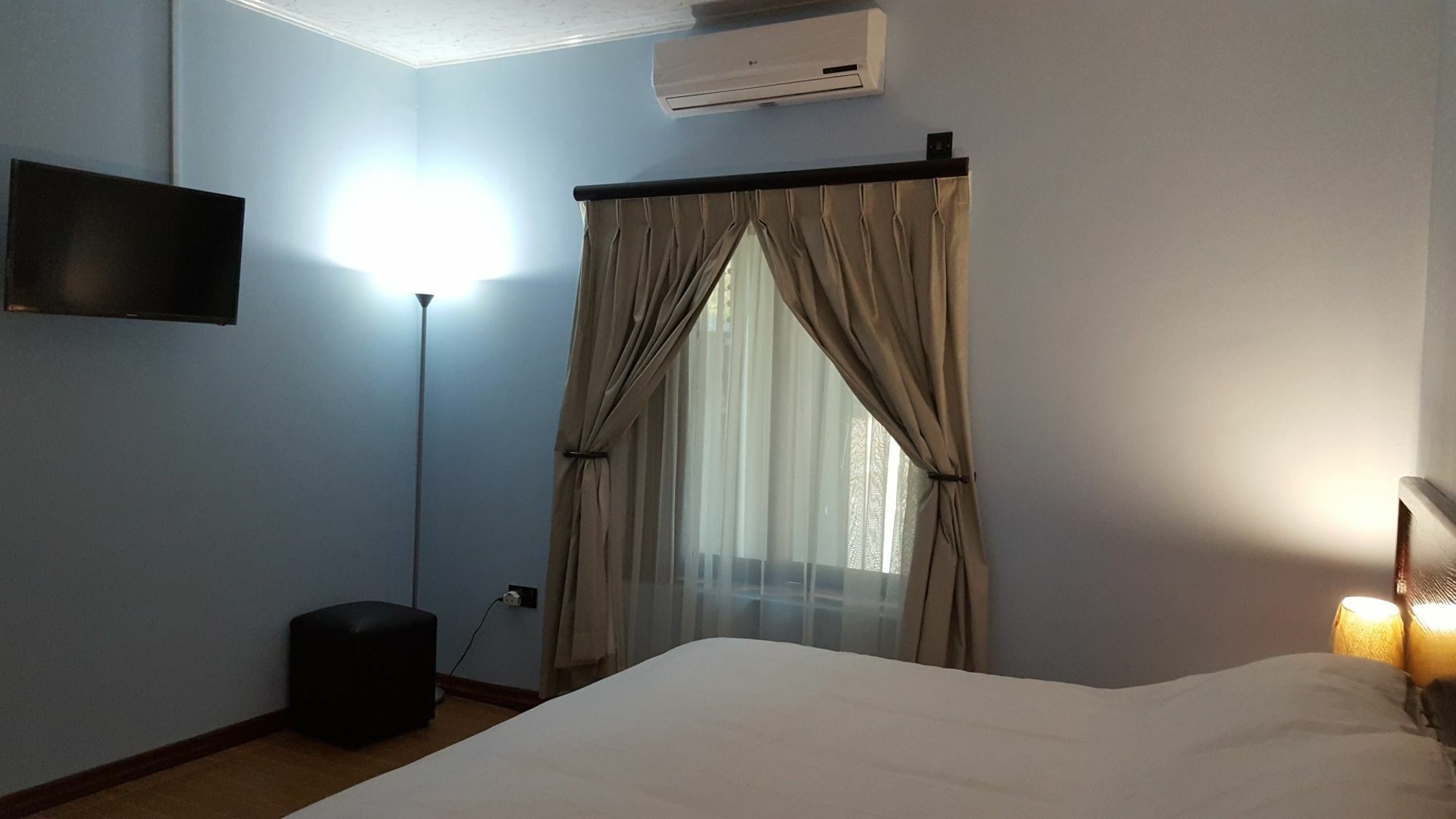 White City Inn Gaborone Ngoại thất bức ảnh